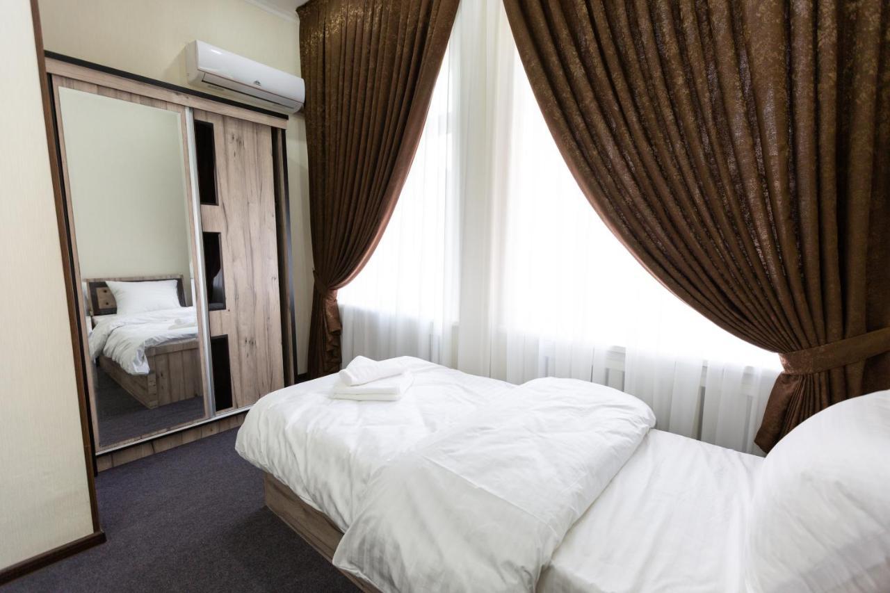 Light Hotel Tashkent Exterior photo